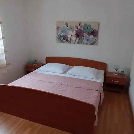 Simi Apartment