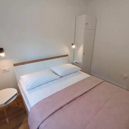 Apartment Simi